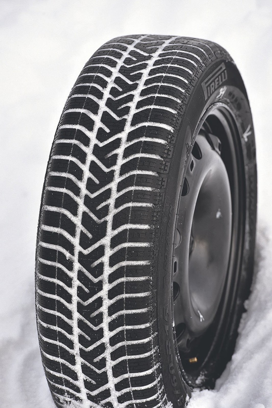PirelliWinter Snow-control Serie 3 88 Tok. 1134 zł/komplet