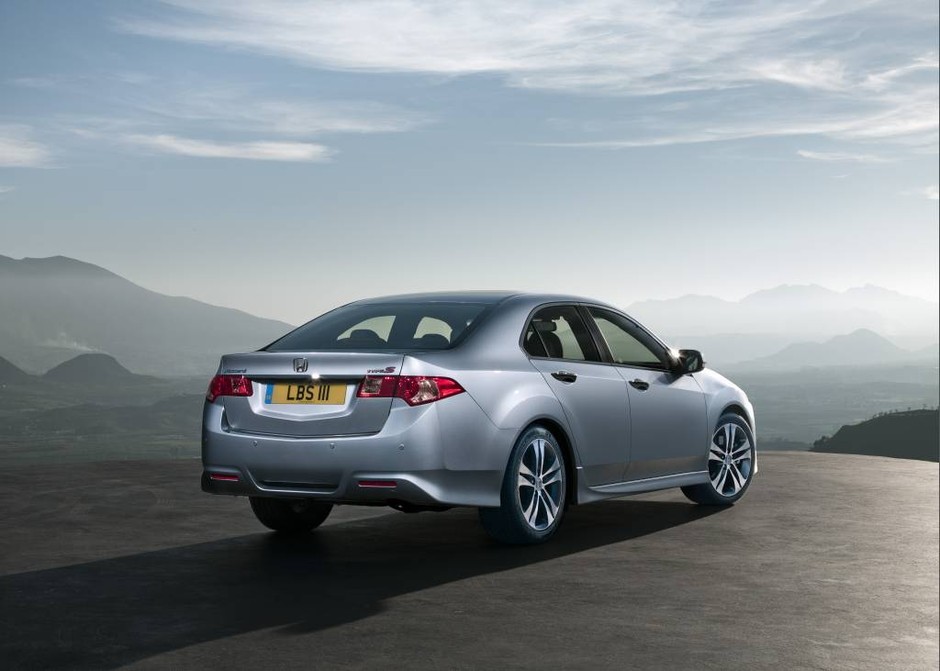 Honda Accord Genewa 2011