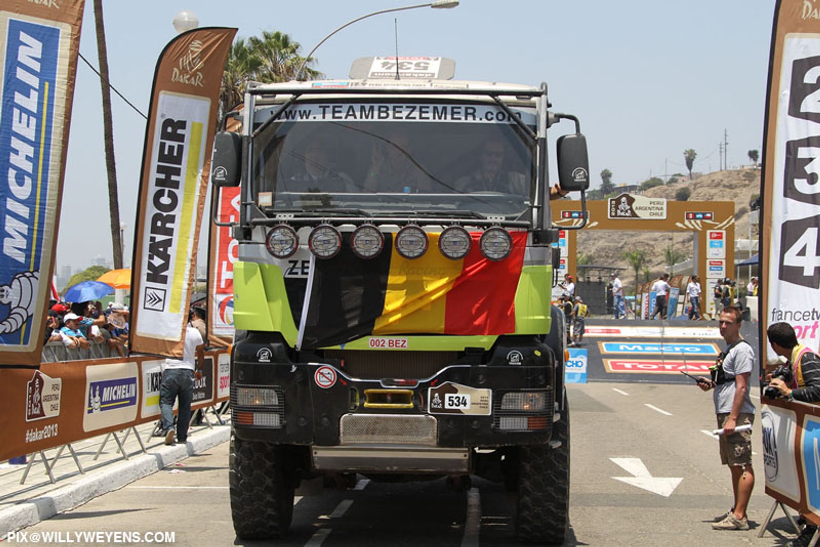 Dakar 2013: Hołowczyc i Przygoński w czołówce (I etap. wyniki, galeria)
