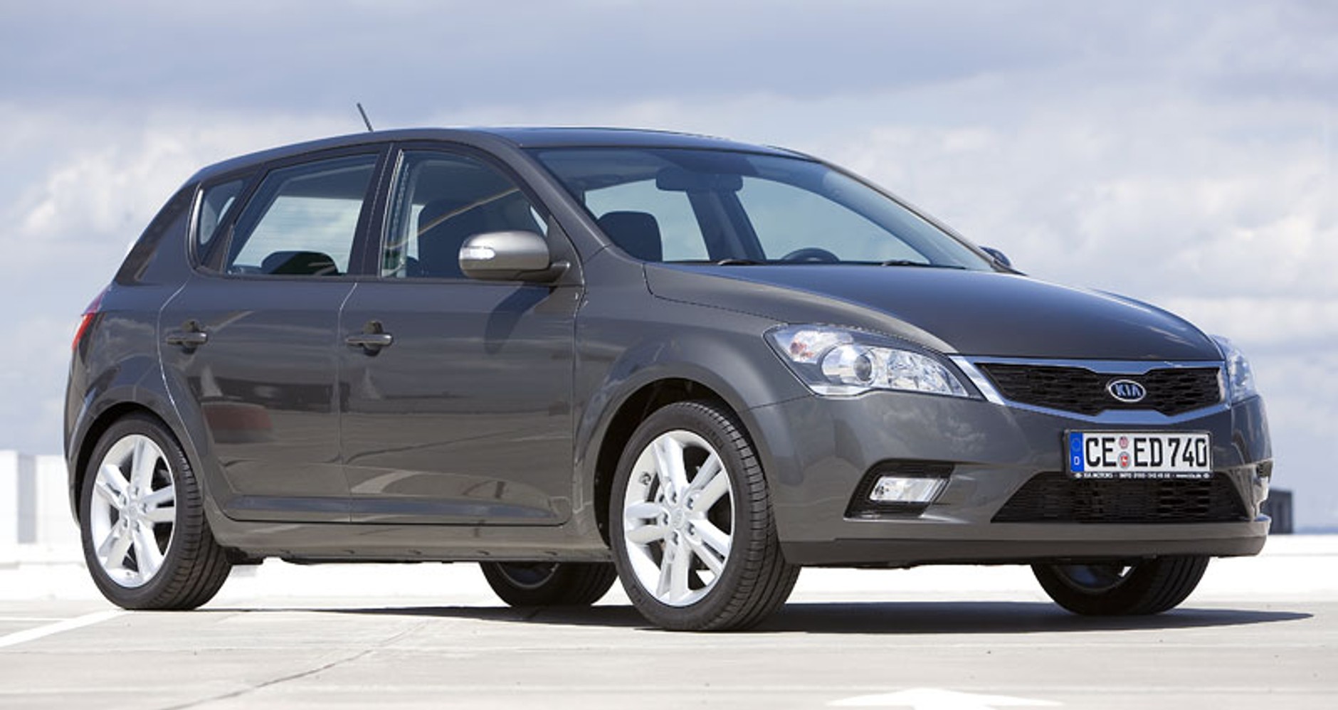 Kia cee´d 2010: pierwsze wrażenia z jazdy