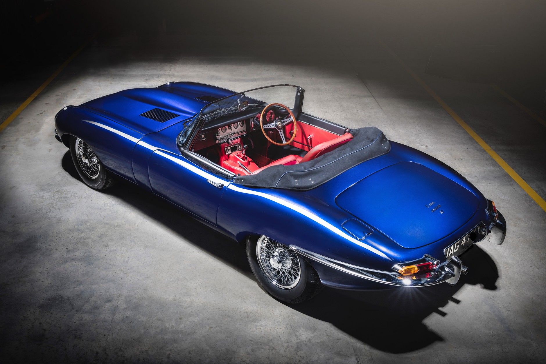 Jaguar E-type Roadster serii 1