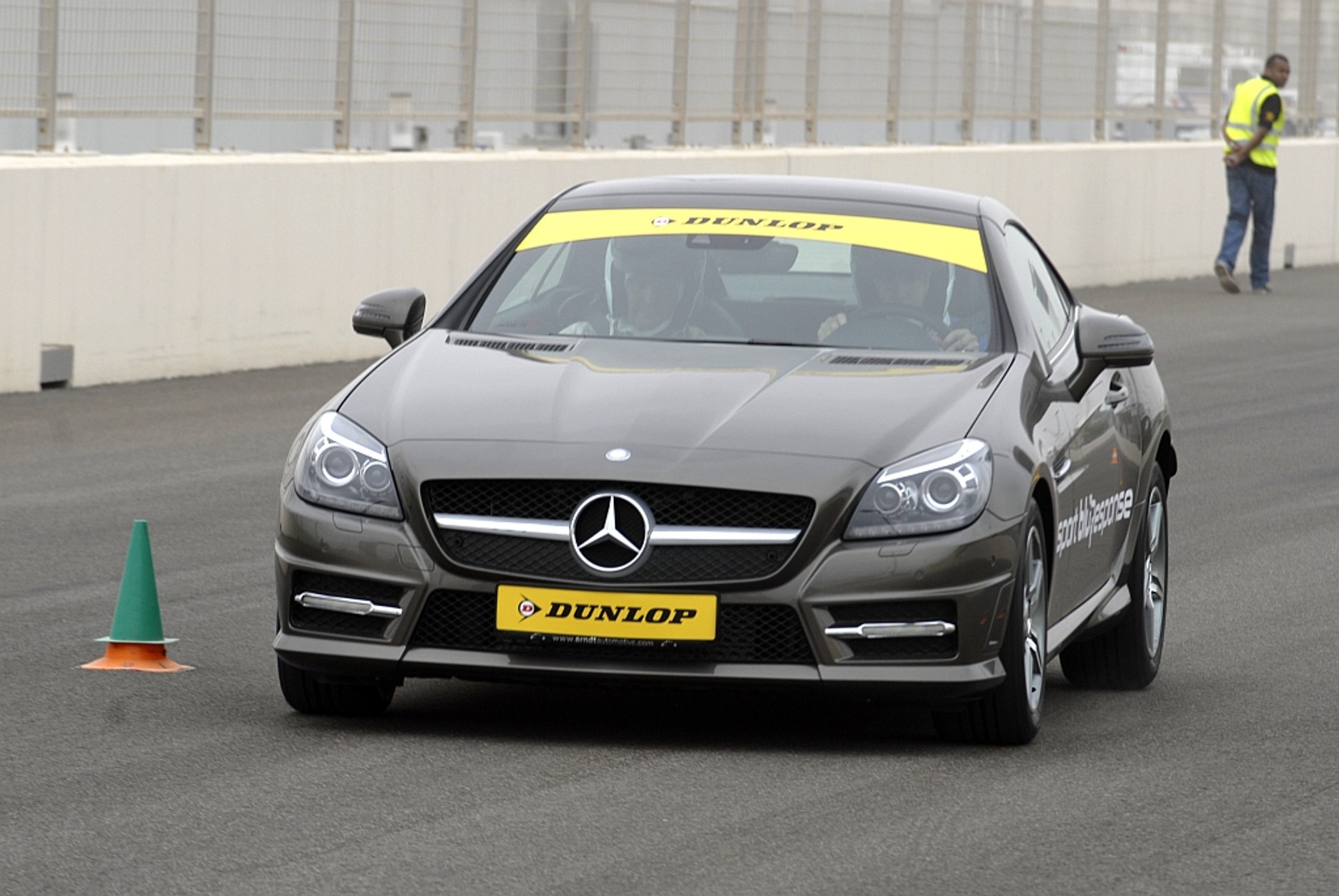 Premiera Dunlop Sport BluResponse