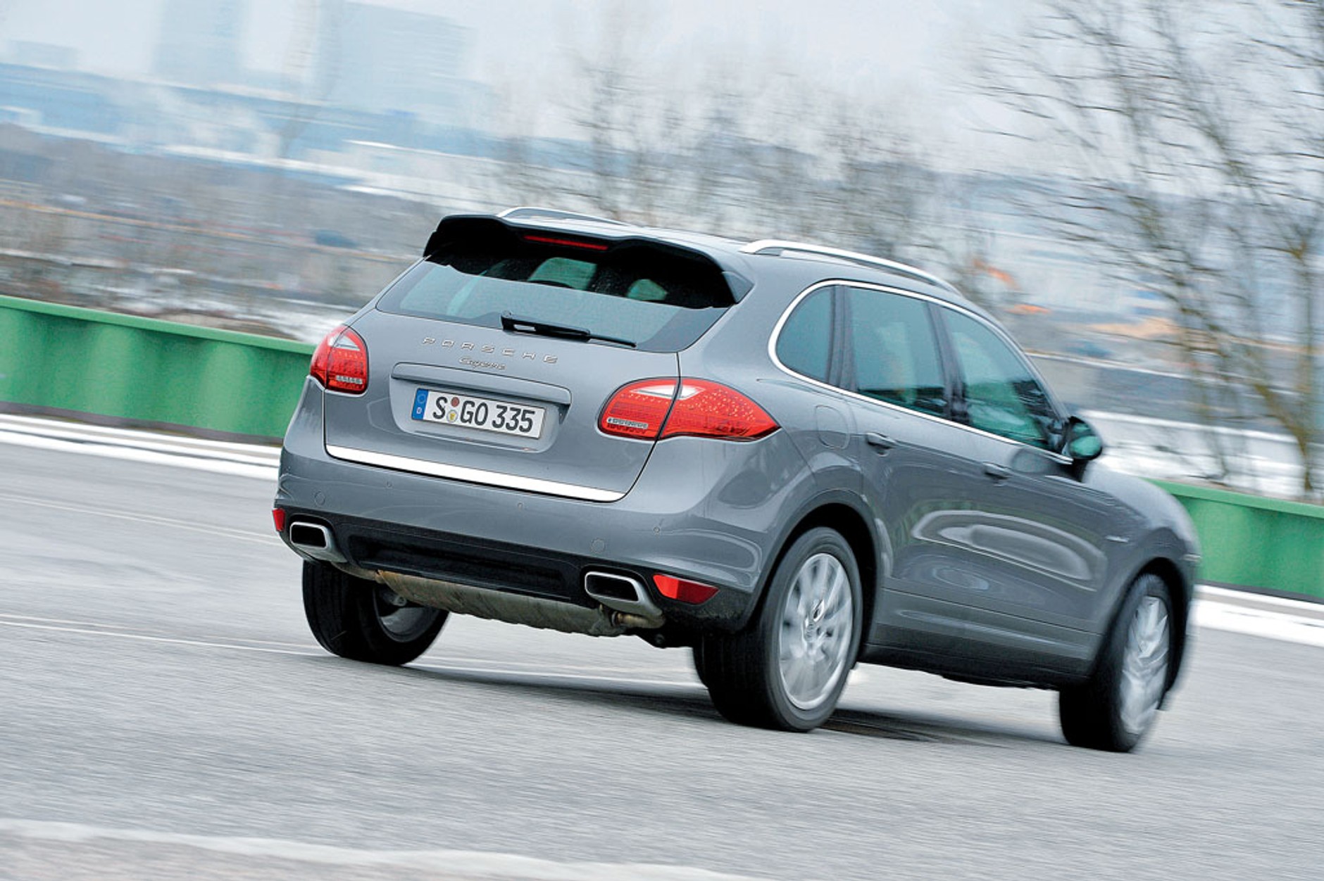 Porównanie luksusowych SUV-ów