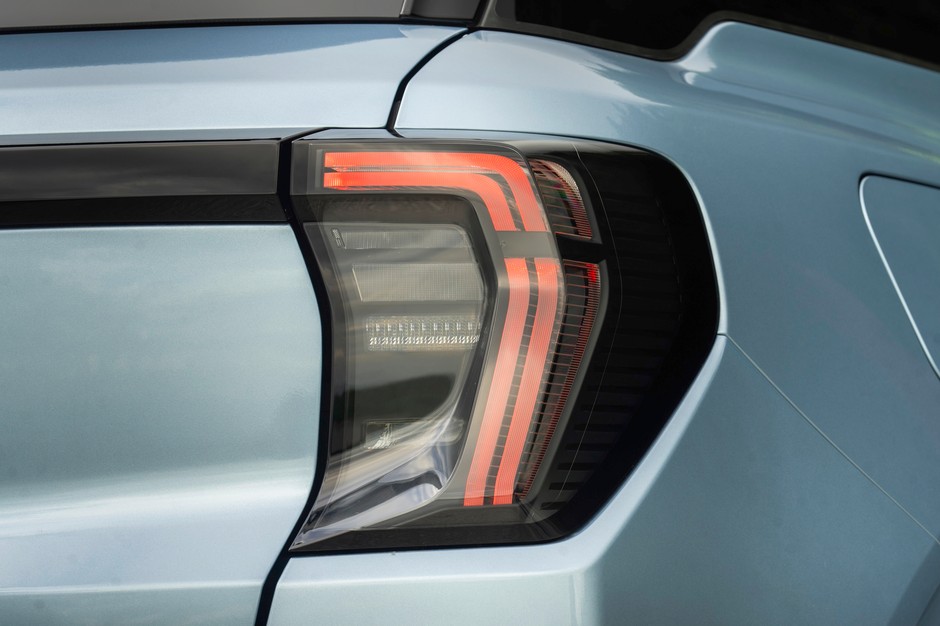 Ford Explorer 2024