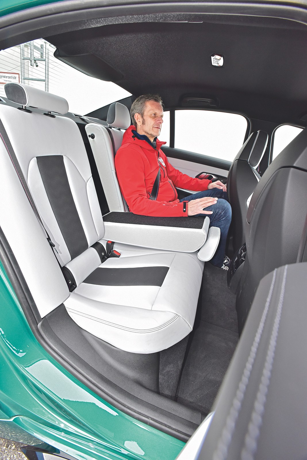 BMW M3 po 100 tys. km: nawet tapicerka wciąż jest w świetnym stanie,