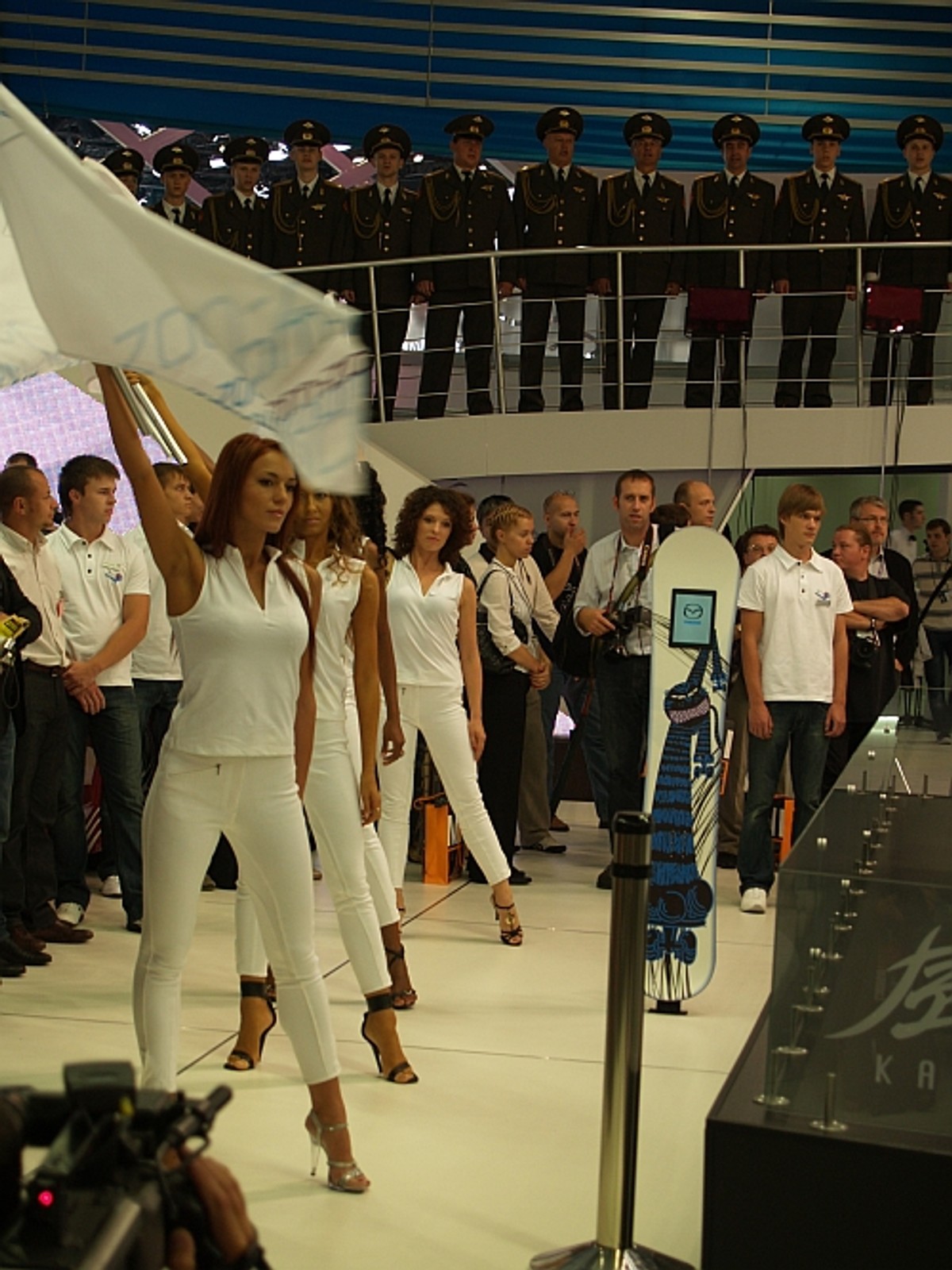 Światowe premiery prosto z Moskwy. Moscow Motor Show 2008