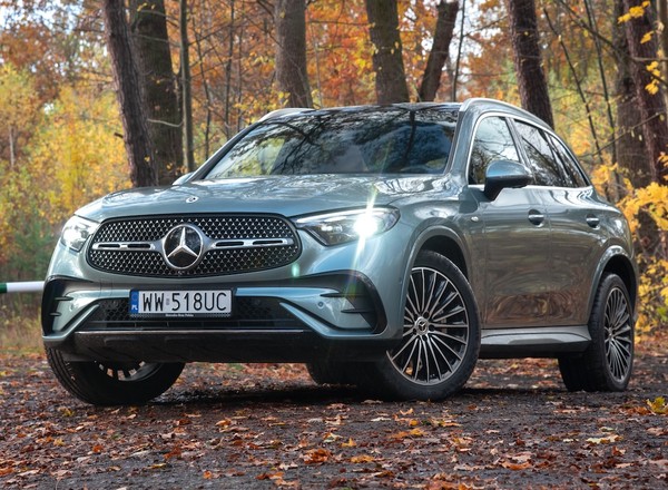 Testujemy najpopularniejszego Mercedesa. Czy warto kupić GLC w wersji 300 e 4MATIC EQ? 