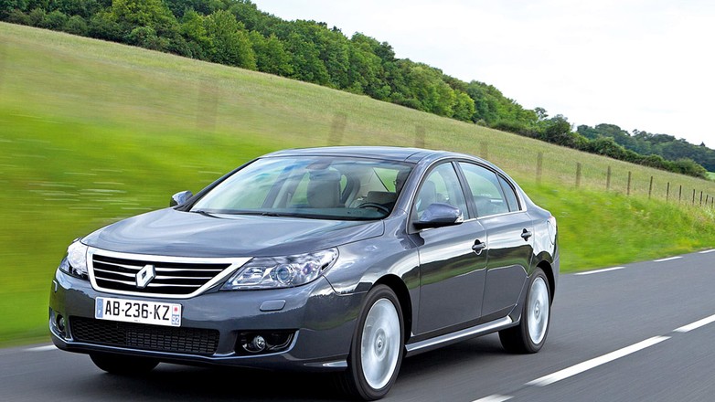 Renault Latitude: Apetyt na klasę premium