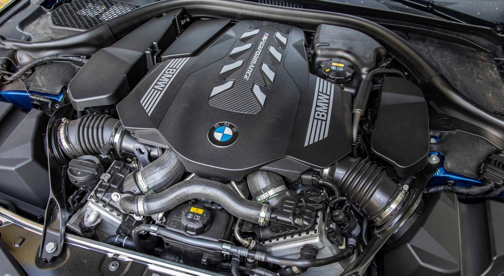 BMW M850i xDrive Cabrio