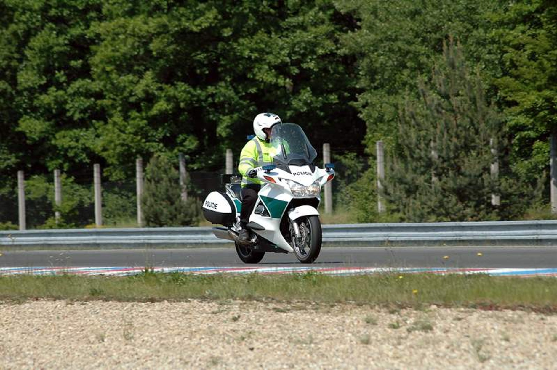 Supermoto Honda Days: nowy CBR600RR na torze