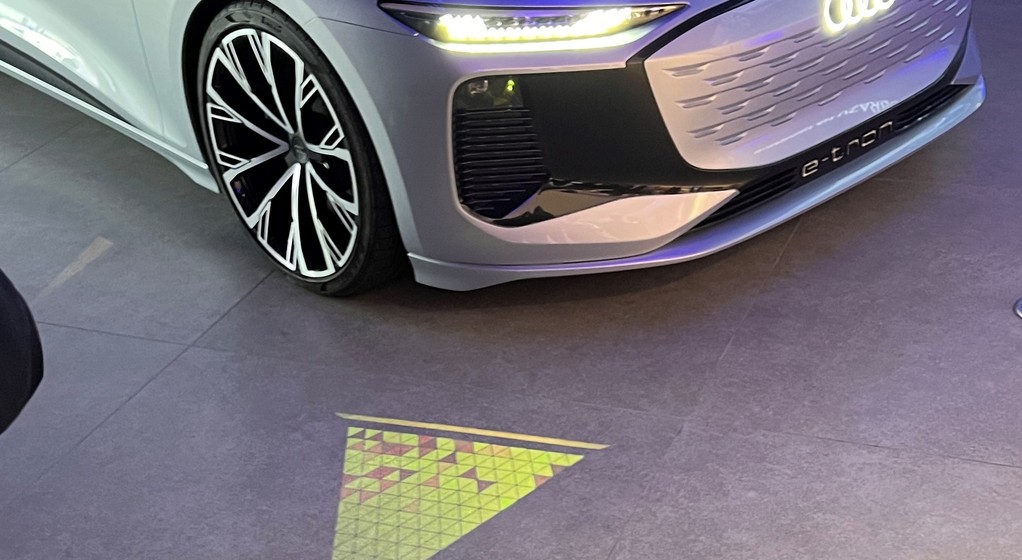 Audi A6 Sportback e-tron concept