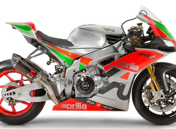 Premiery EICMA 2015: Aprilia RSV4 R-FW - zostań mistrzem świata