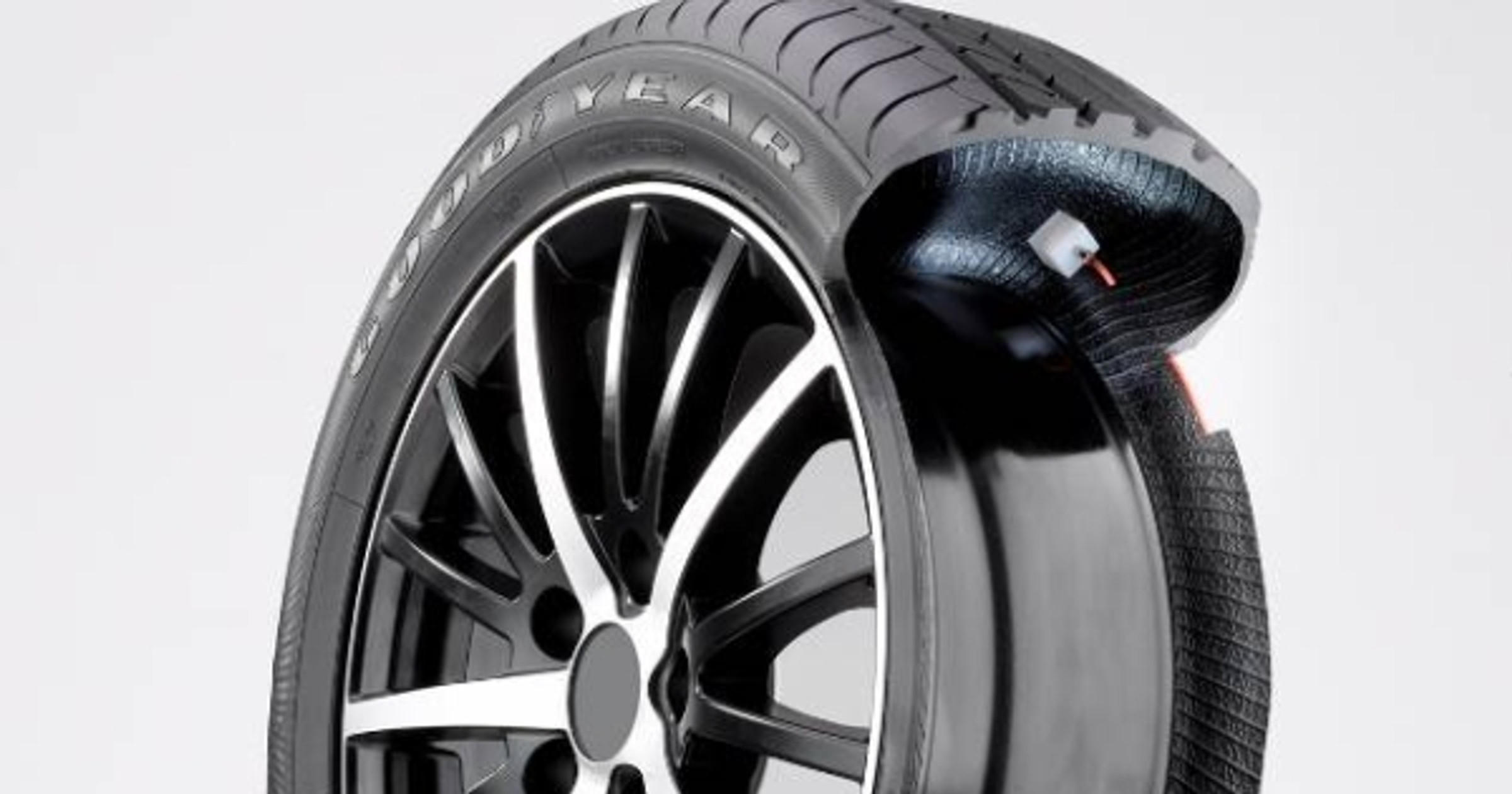 Opona Goodyear AMT