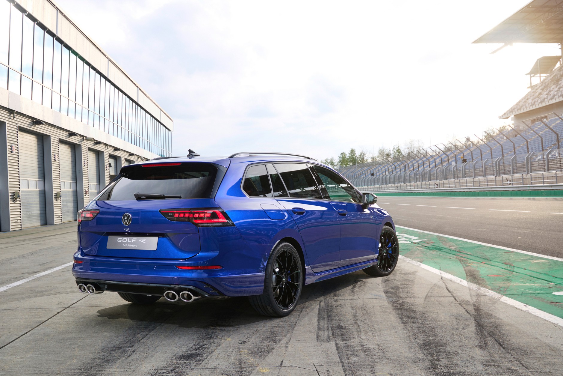 Volkswagen Golf R 2024
