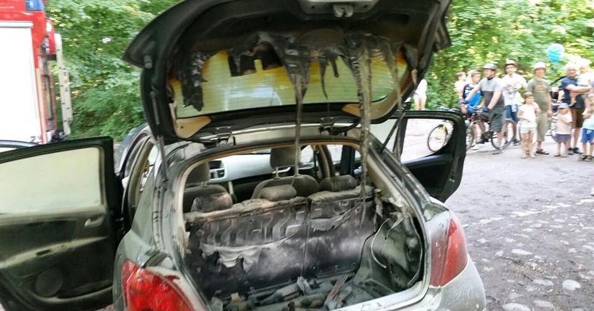 Grill spowodował pożar auta