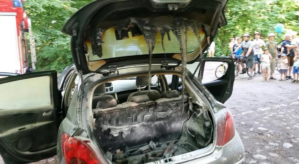 Grill spowodował pożar auta
