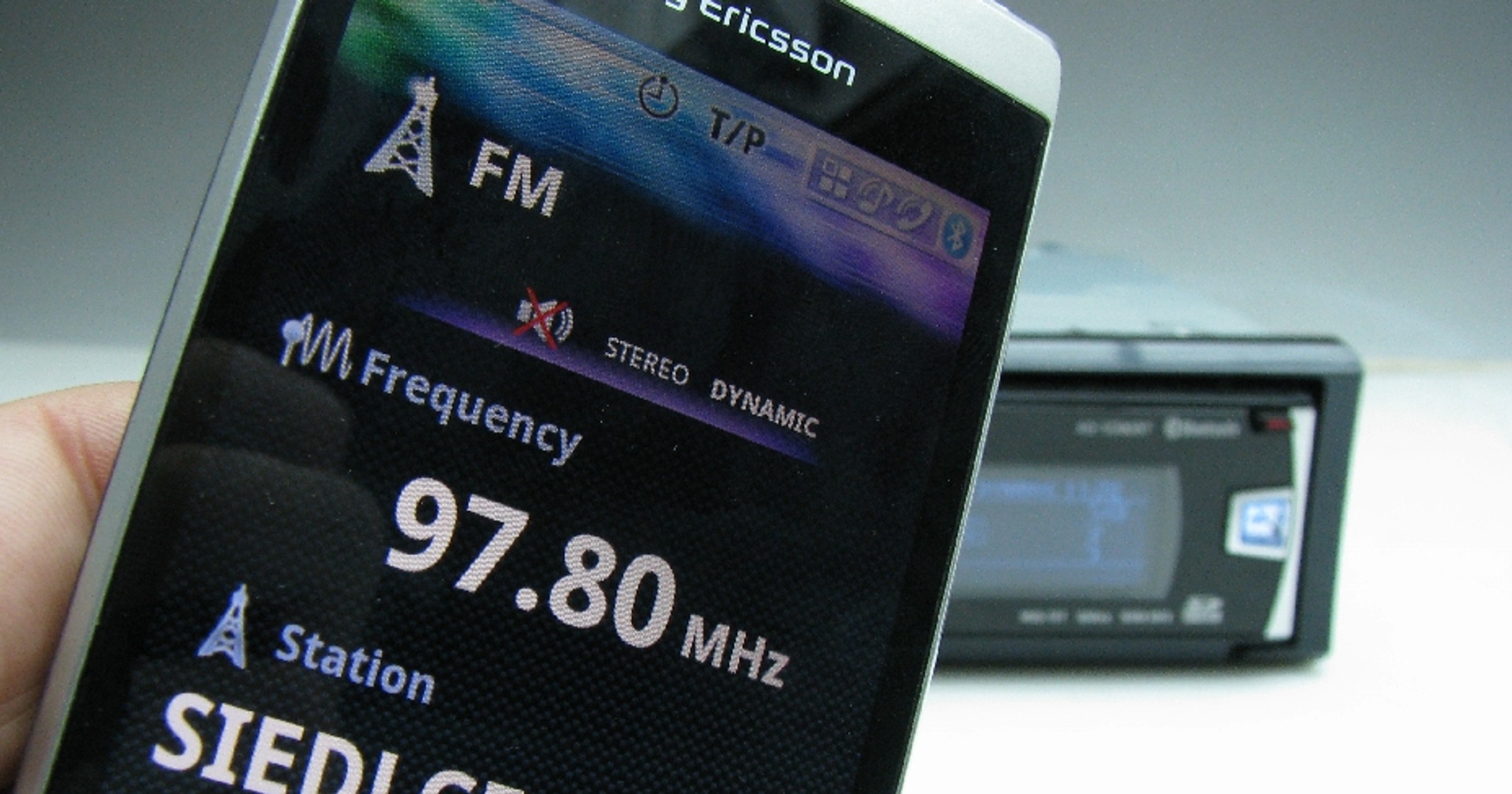 Steruj radiem JVC przez…telefon z Android