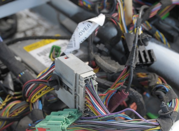 Węzeł gordyjski - Czyli, elektronika w nowoczesnym aucie