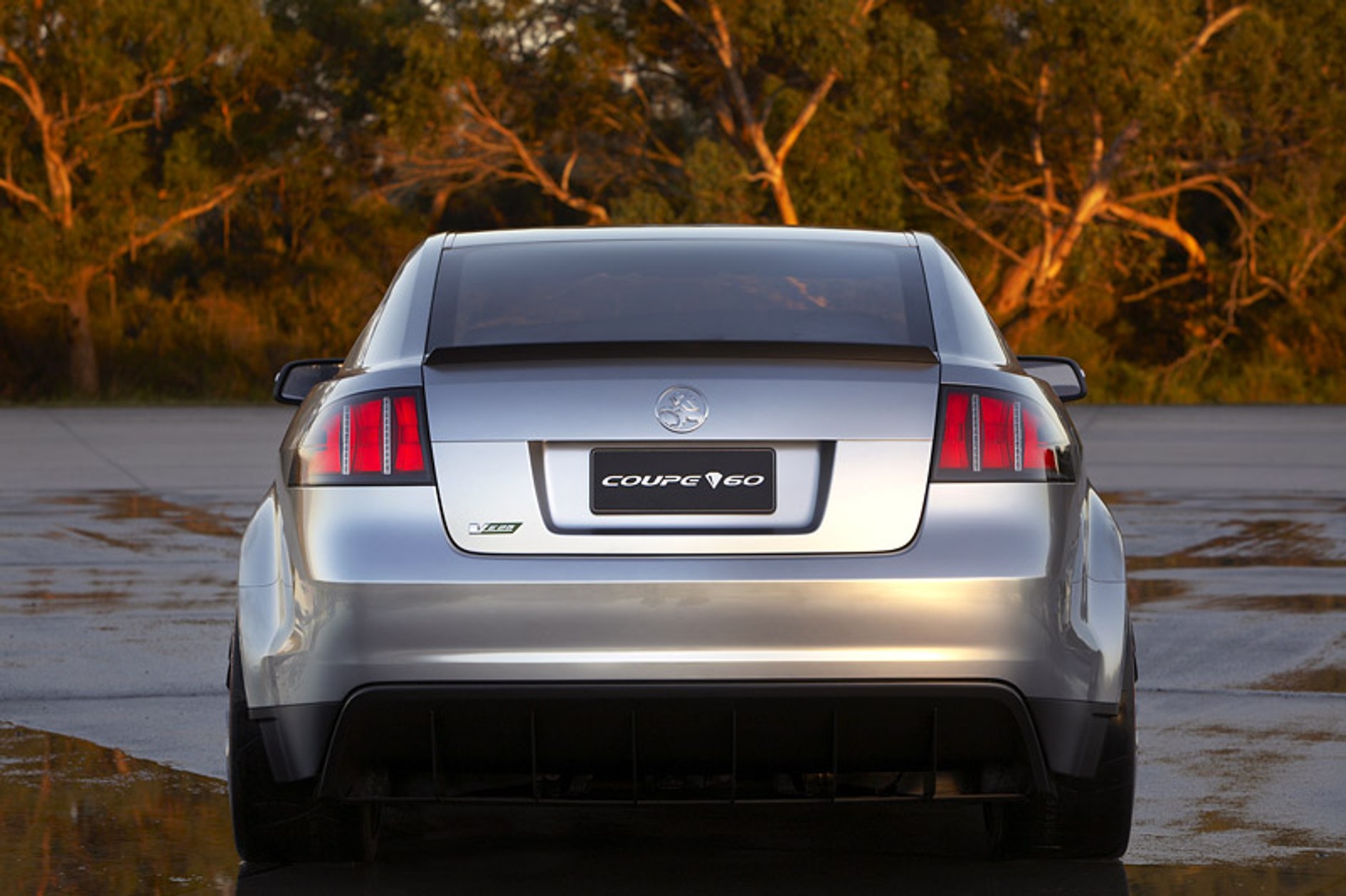 Holden Coupe 60 – upominek z okazji 60-lecia