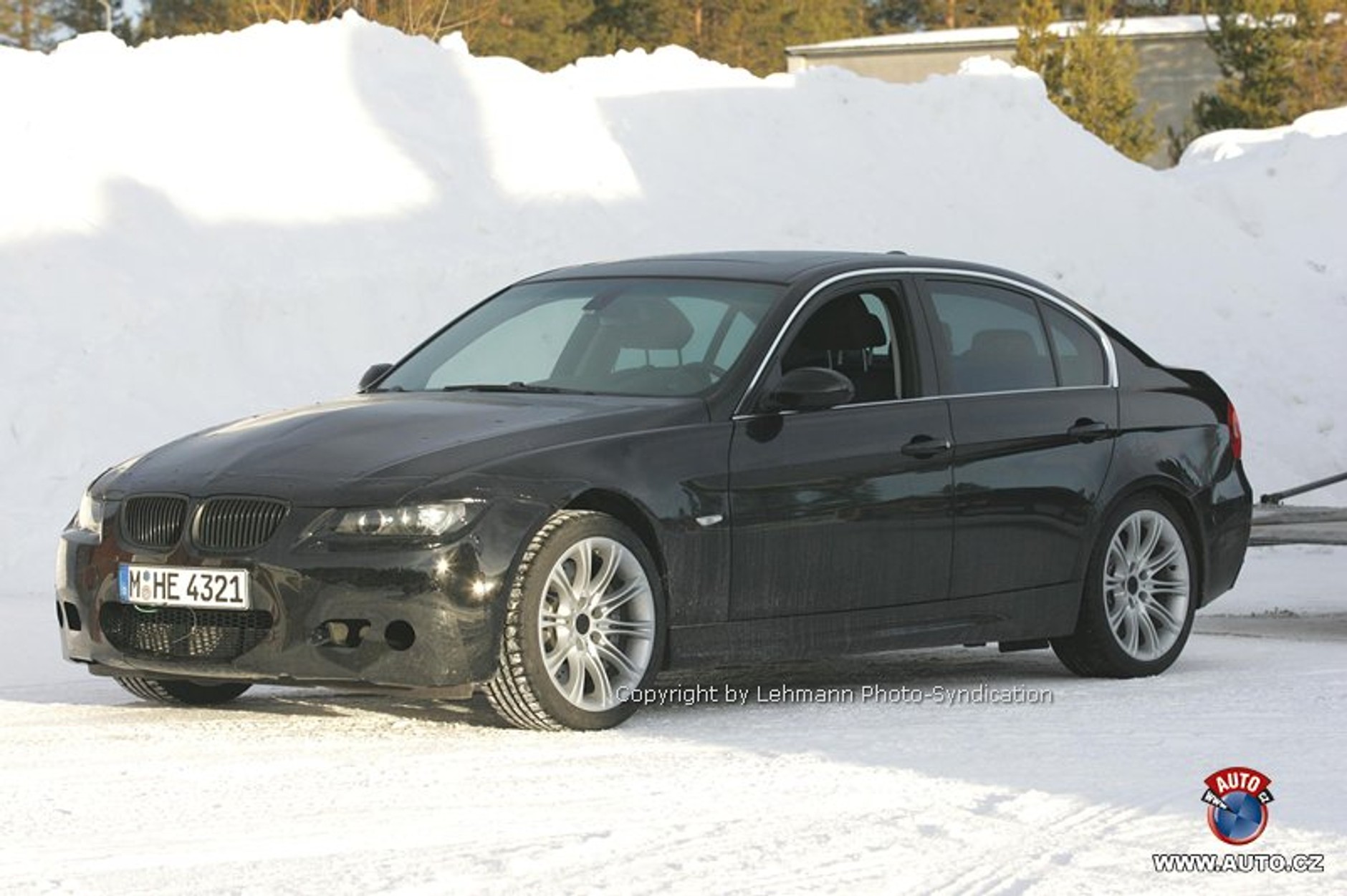 Zdjęcia szpiegowskie: nowe BMW M3 bez maskowania