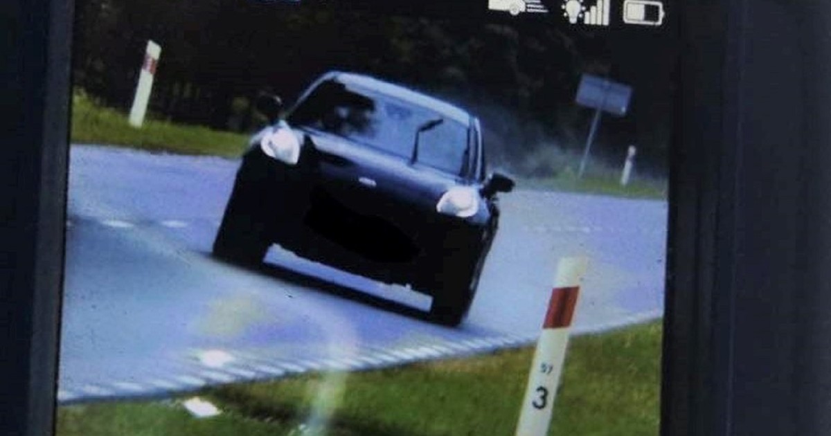 Kierowcy za mocno wciskają gaz. Długi weekend zbiera tragiczne żniwo na drogach