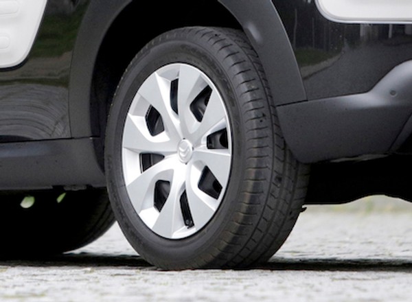 Kołpaki samochodowe - popularne i tanie modele