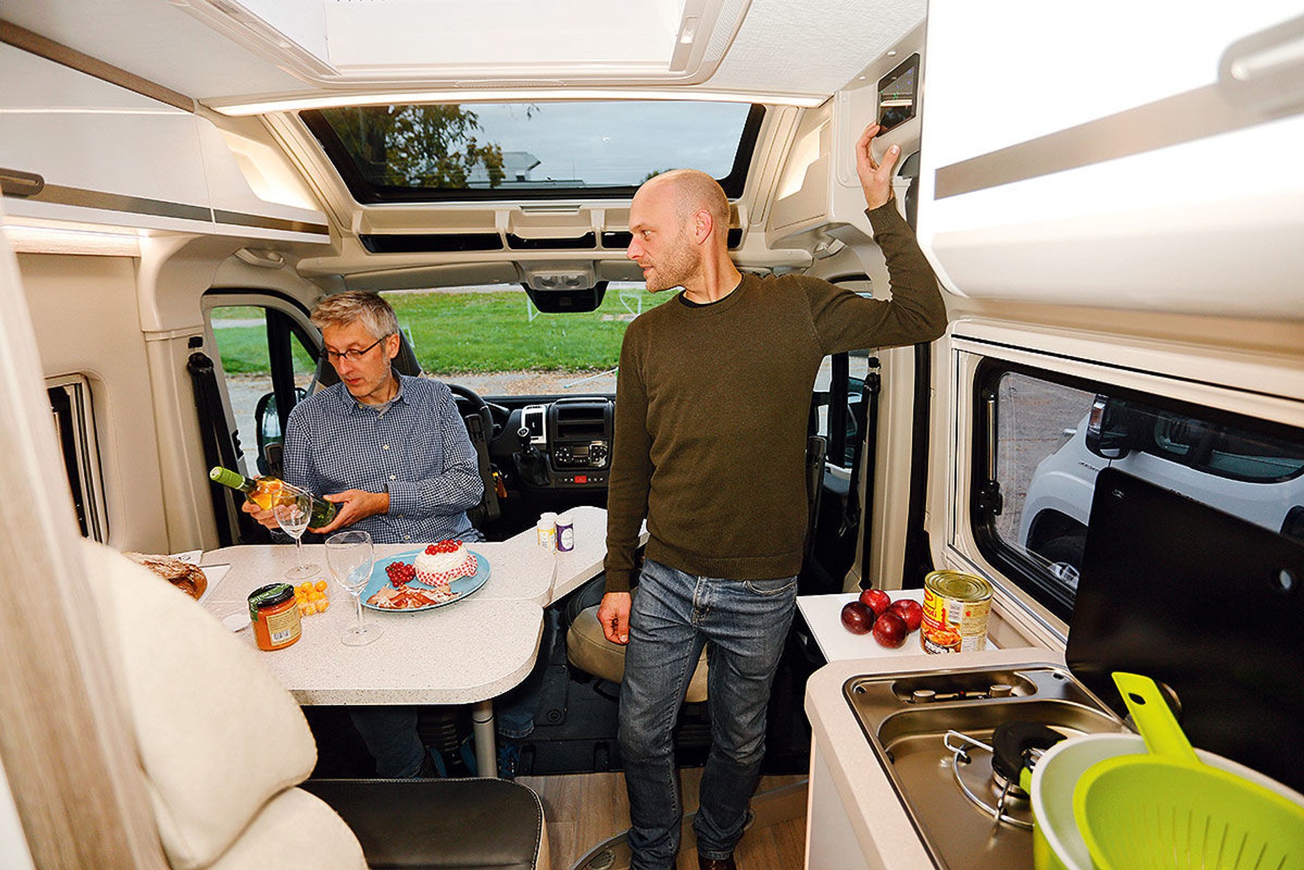 Kampery z piętrowymi łóżkami – test porównawczy