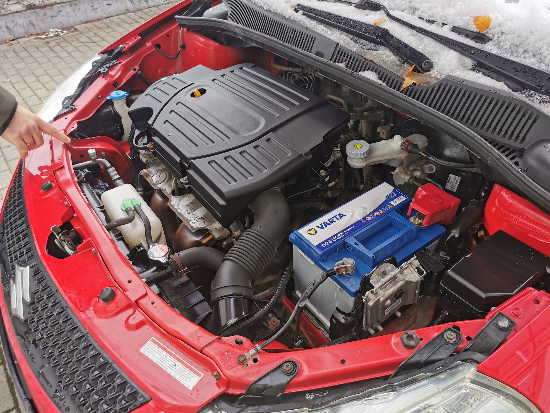 Suzuki SX4 z ogłoszenia: rocznik 2012, 190 tys. km przebiegu, napęd 4x4