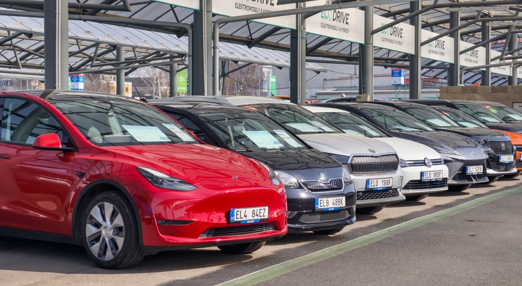 Na wielu europejskich rynkach w ciągu ostatnich miesięcy rośnie popyt na auta elektryczne – zarówno nowe, jak i używane. 