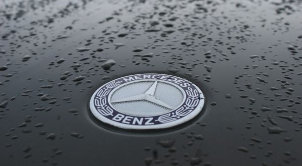 Mercedes - logo