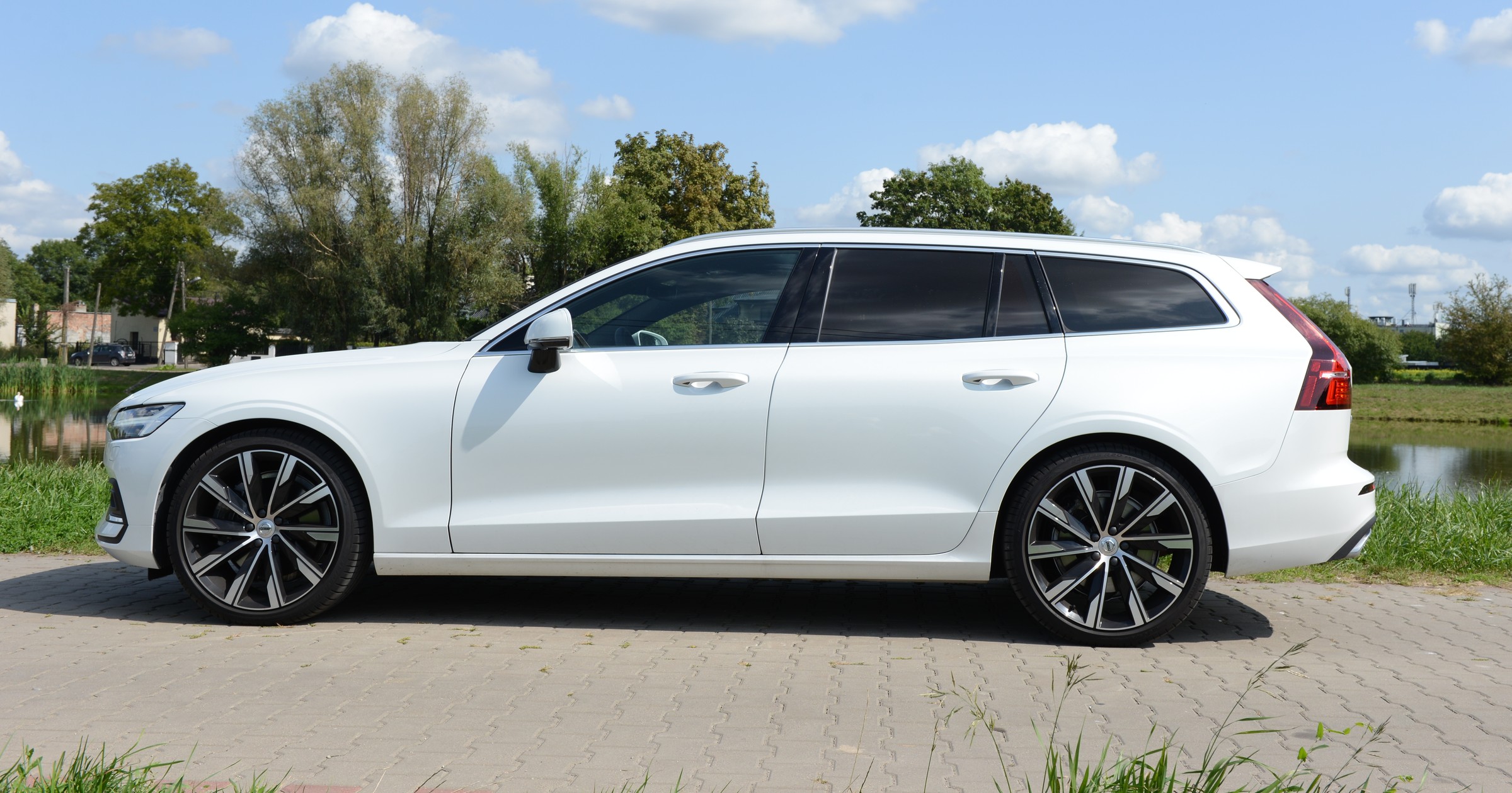 Volvo V60 T6