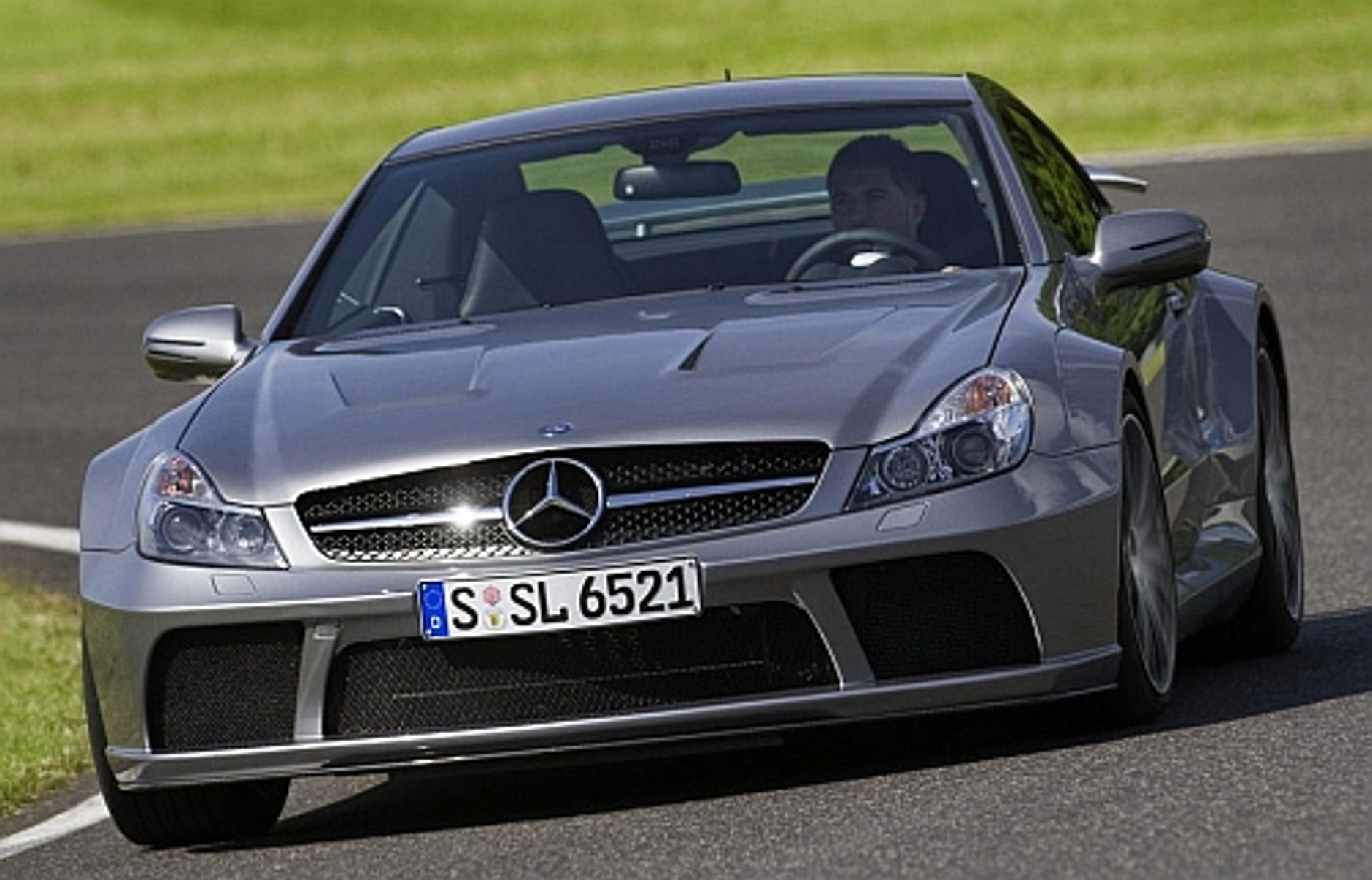 Mercedes-Benz SL 65 AMG Black Series - luksusowe coupé o niebotycznych osiągach
