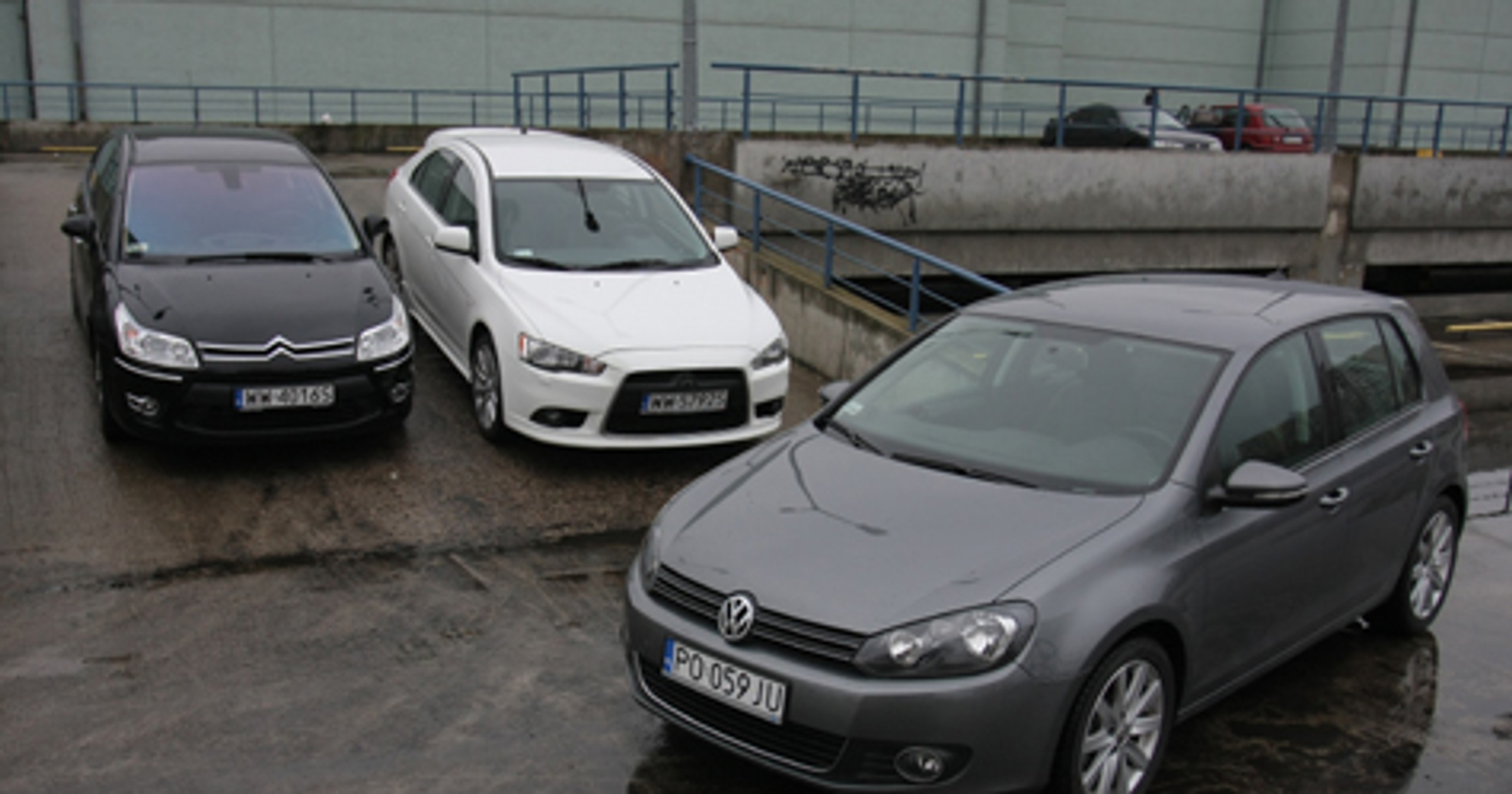 Volkswagen Golf 1.4 TSi kontra Citroen C4 1.6 THP i Mitsubishi Lancer Sportback 1.8 - Benzynowa rewolucja