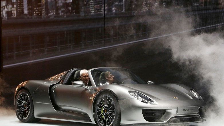 Nowości Porsche na 3 salonach