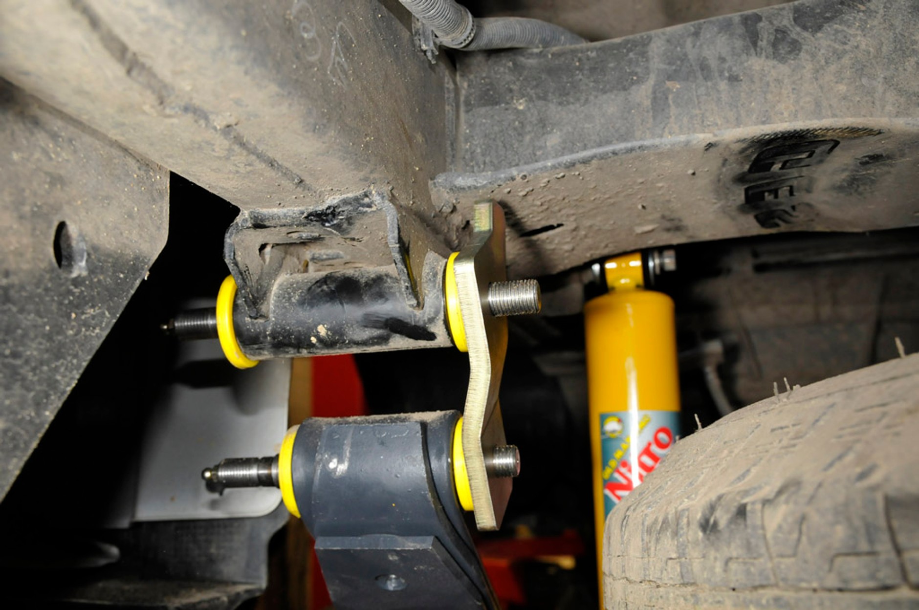 Zawias to podstawa: zobacz, jak podnieść terenówkę