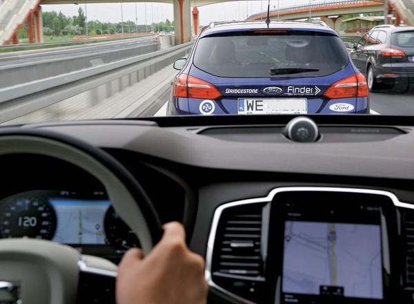 Koniec z jazdą na zderzaku – zmiany w przepisach od 1 czerwca