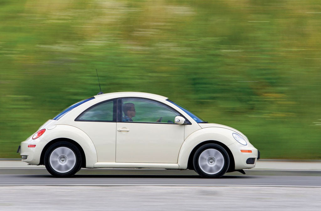 New Beetle miał kontynuować tradycję Garbusa, ale cieszył się umiarkowaną popularnością