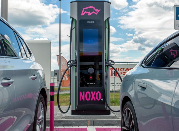 Opłata kilometrowa uderzy w kierowców aut elektrycznych. W Islandii już go płacą
