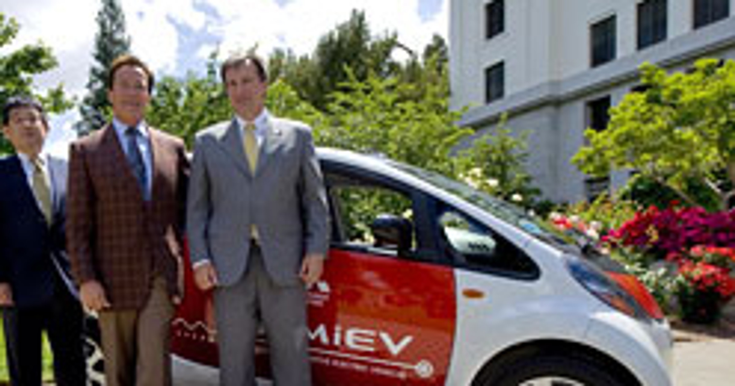 Mitsubishi i-MiEV dla urzędników państwowych