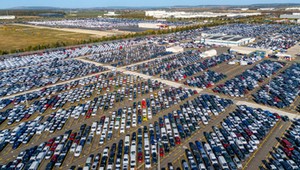 W Czechach Toyota stworzyła mega hub. Auta będą  szybciej trafiały do klientów