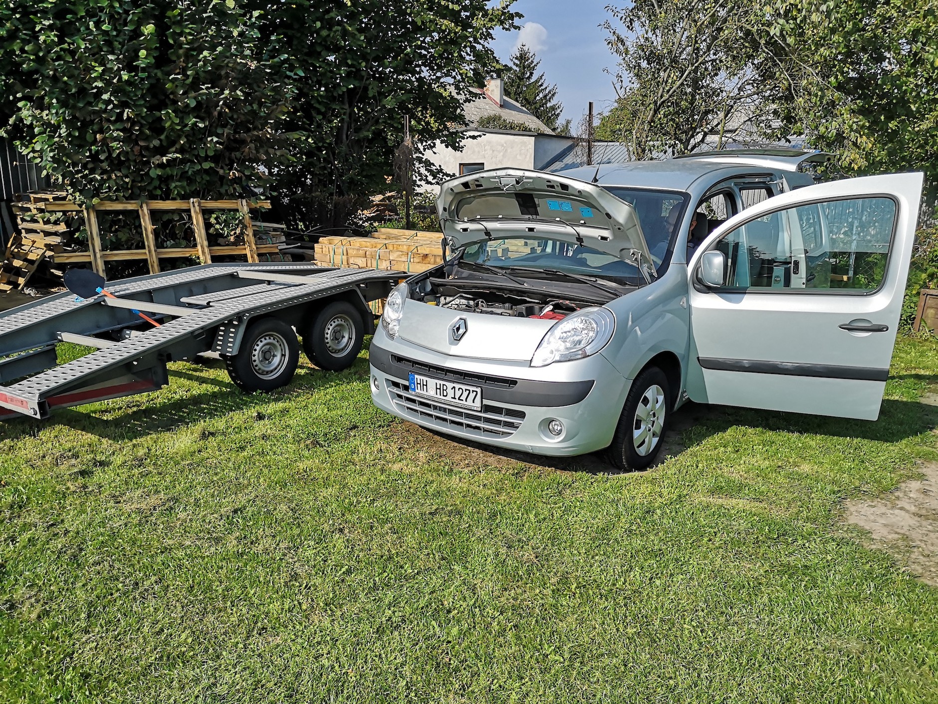 Renault Kangoo 1.6 2007: auto z ogłoszenia