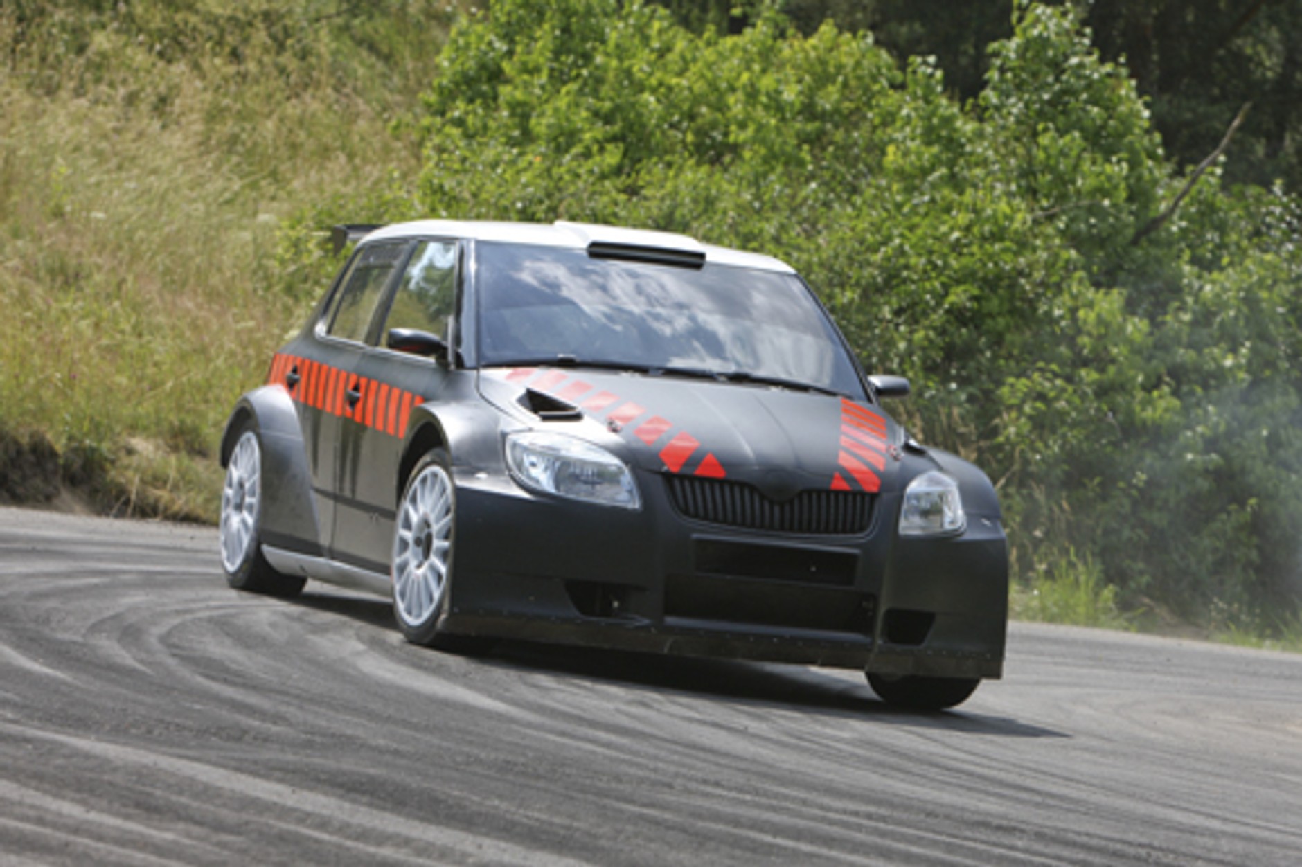 Skoda Fabia Super 2000 - Nowa sportowa broń Skody