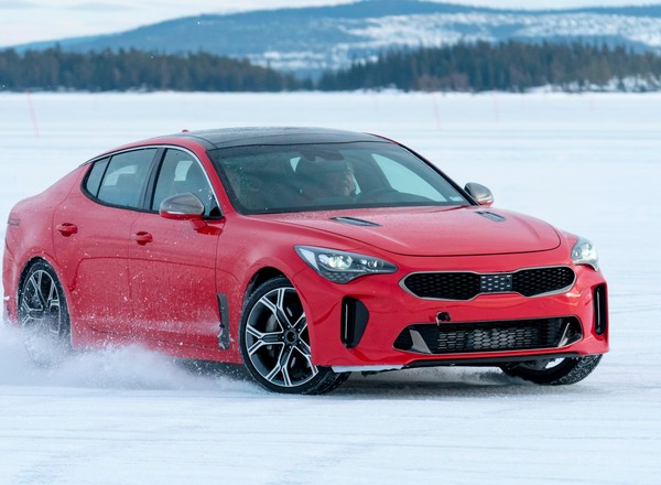 Kia Stinger – testy w ekstremalnych warunkach