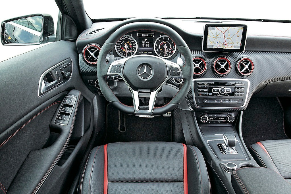 Mercedes A 45 AMG