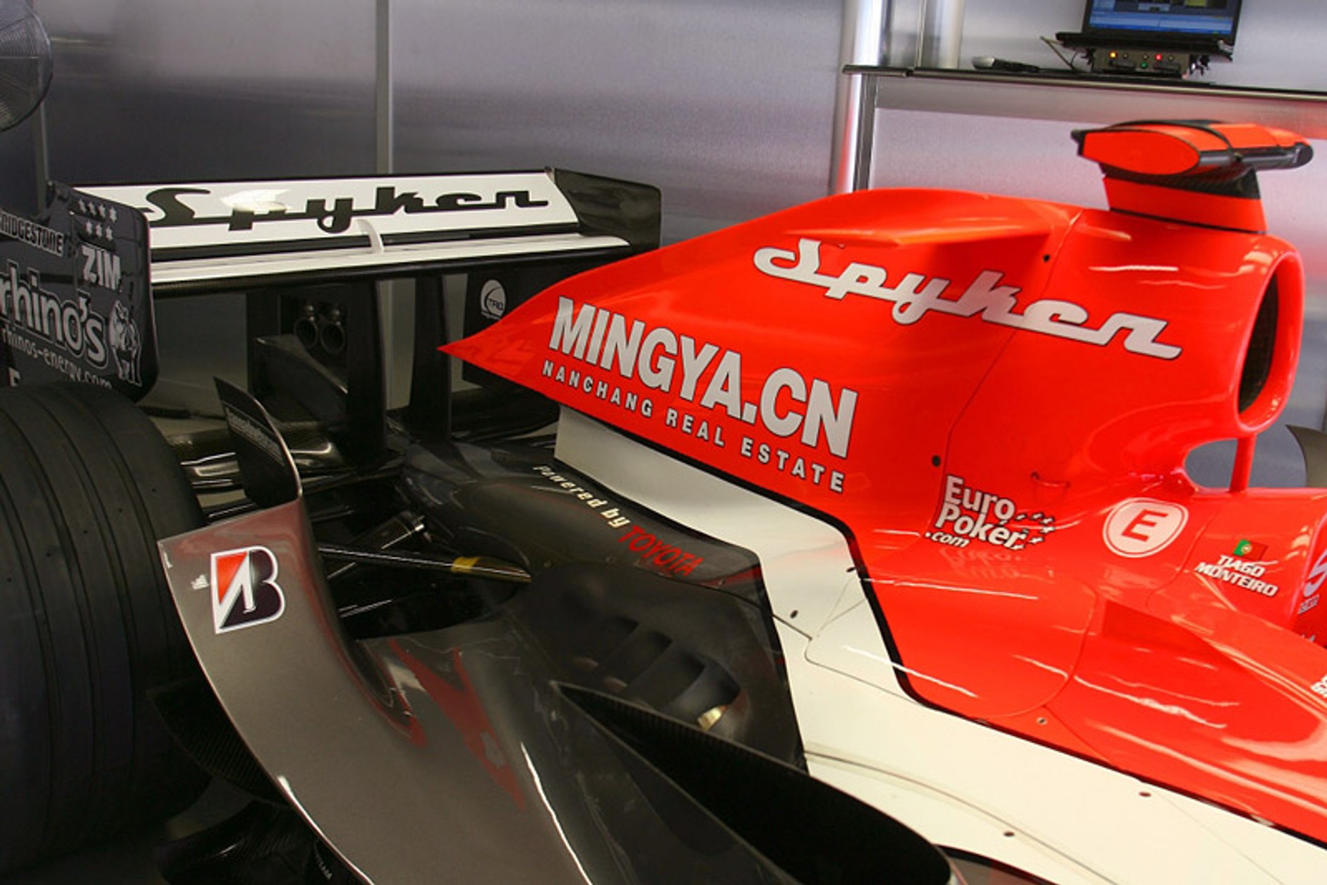 Autosalon Brno 2007: holenderski Spyker na czeskich targach