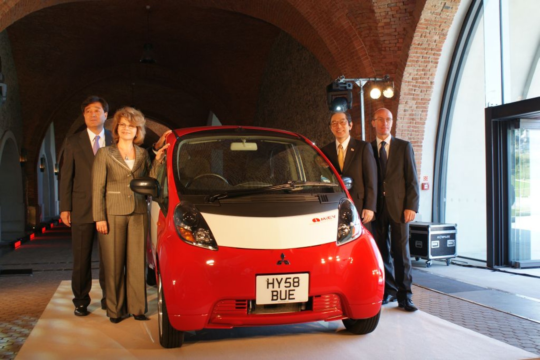 Mitsubishi i MiEV w Polsce - Gorąca relacja z prezentacji