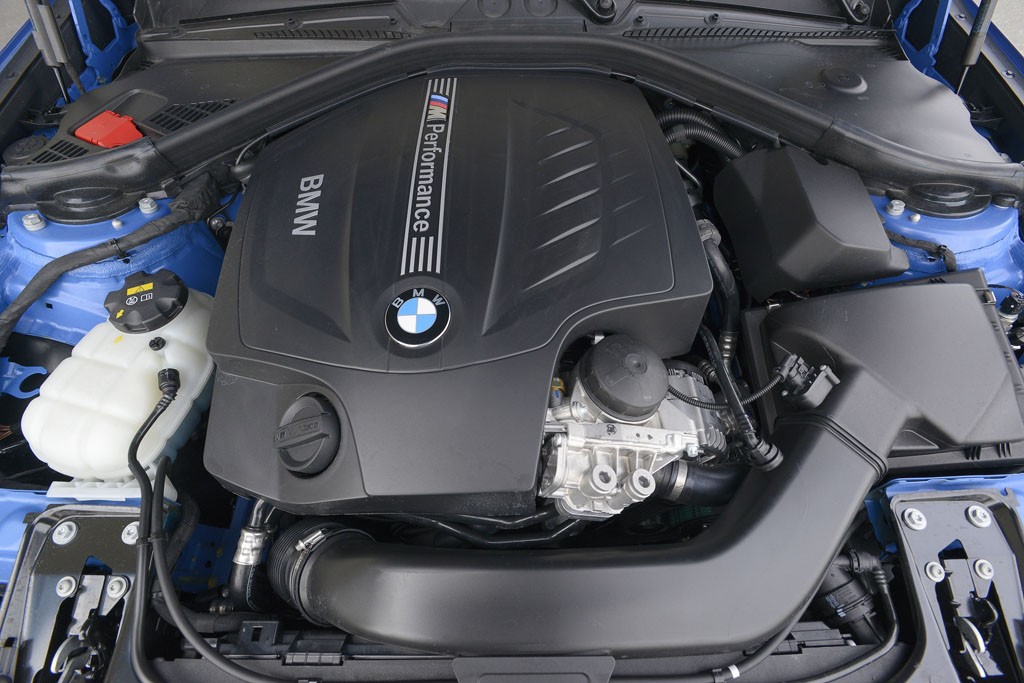 Seat Leon Cupra kontra VW Golf R i BMW M135i