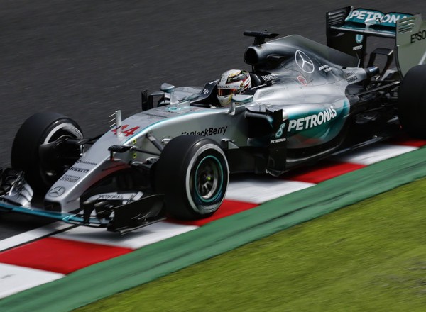 Formuła 1 na sprzedaż - są chętni