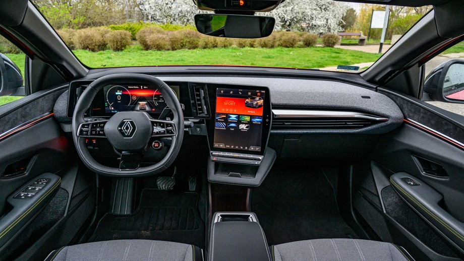 Renault Megane E-Tech elektryczne