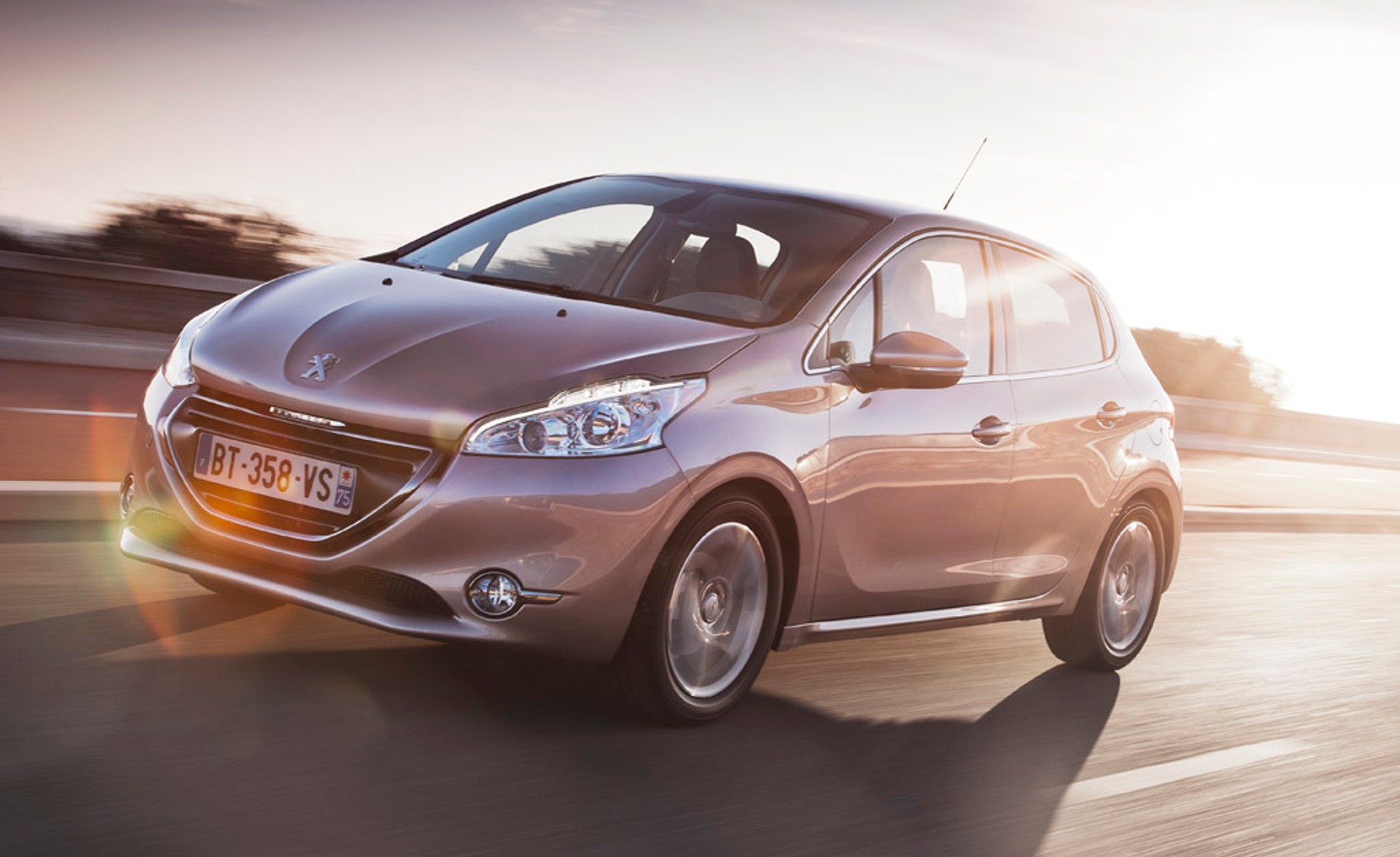 Sprawdziliśmy jak jeździ Peugeot 208